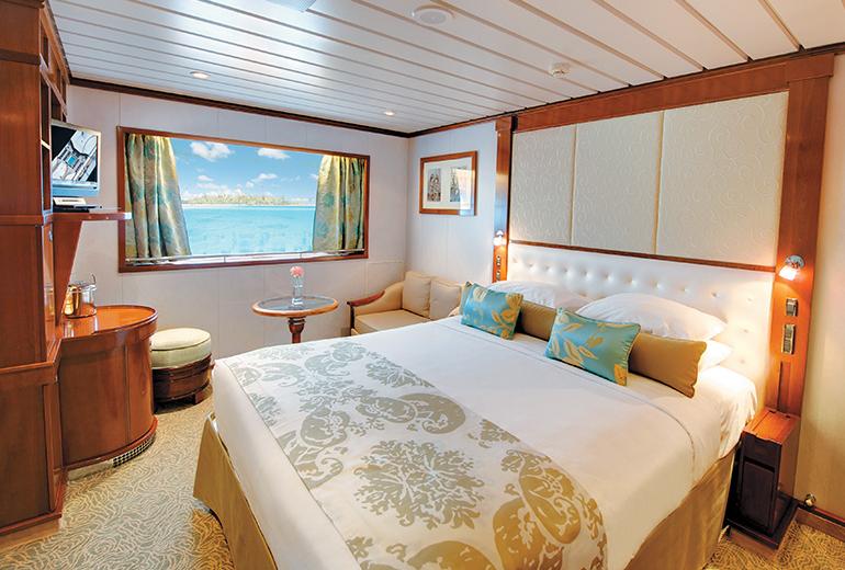 Category E - Window Stateroom